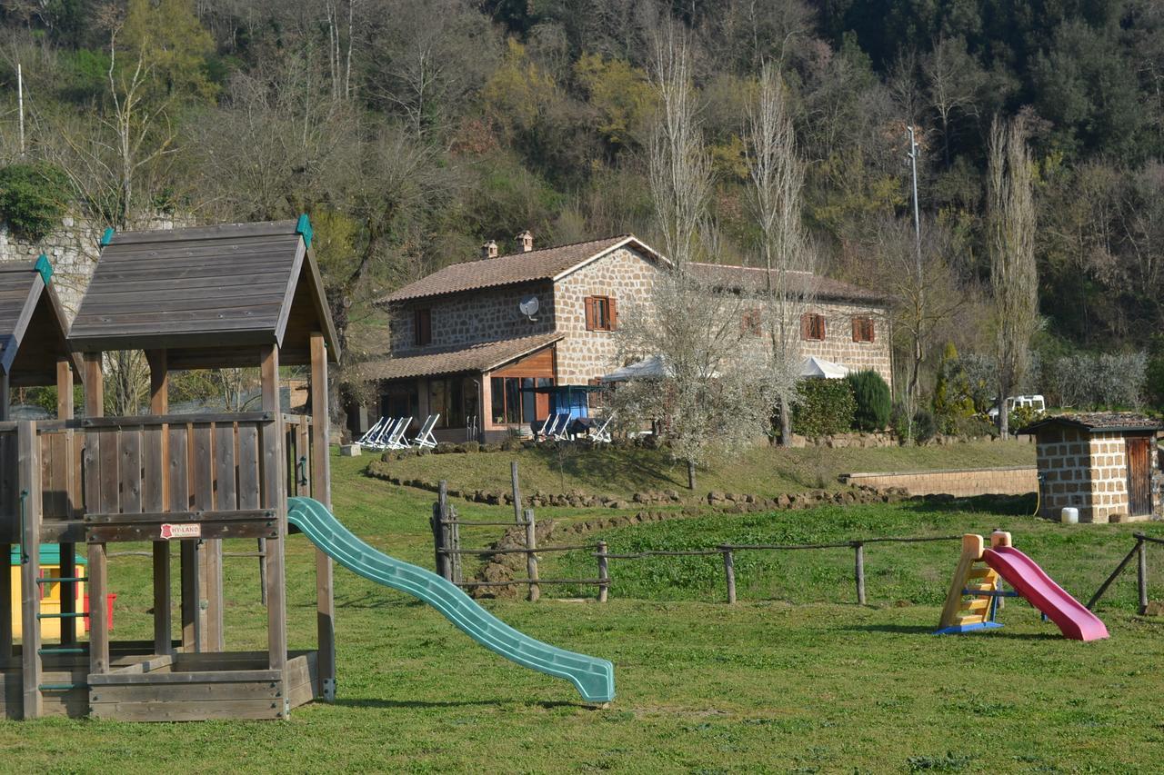 Agriturismo Le Forre Del Treja 奇维塔卡斯提亚 外观 照片